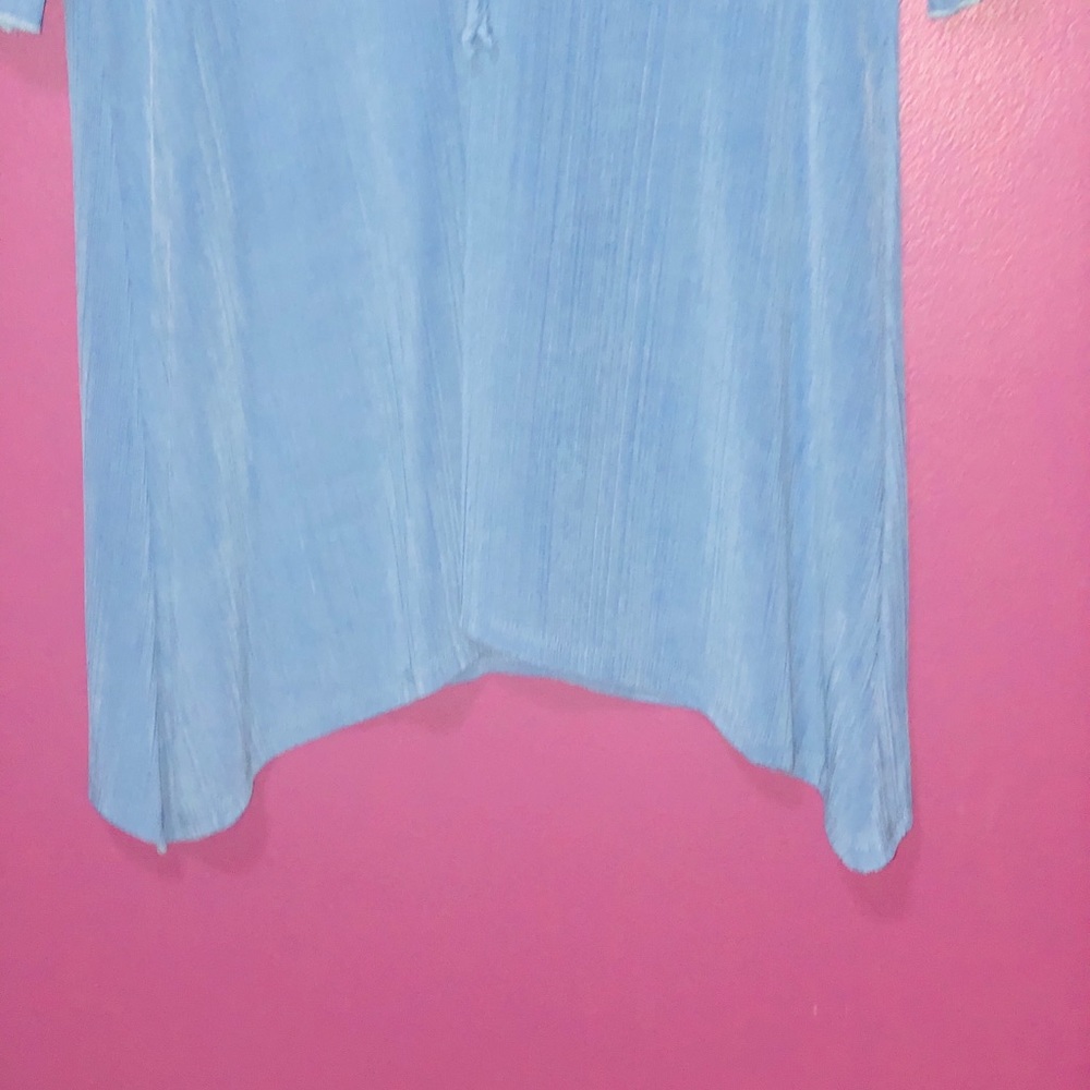Shirt - Picture 3 of 5